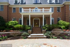 FX9625430 - Fabulous Georgetown Colonial